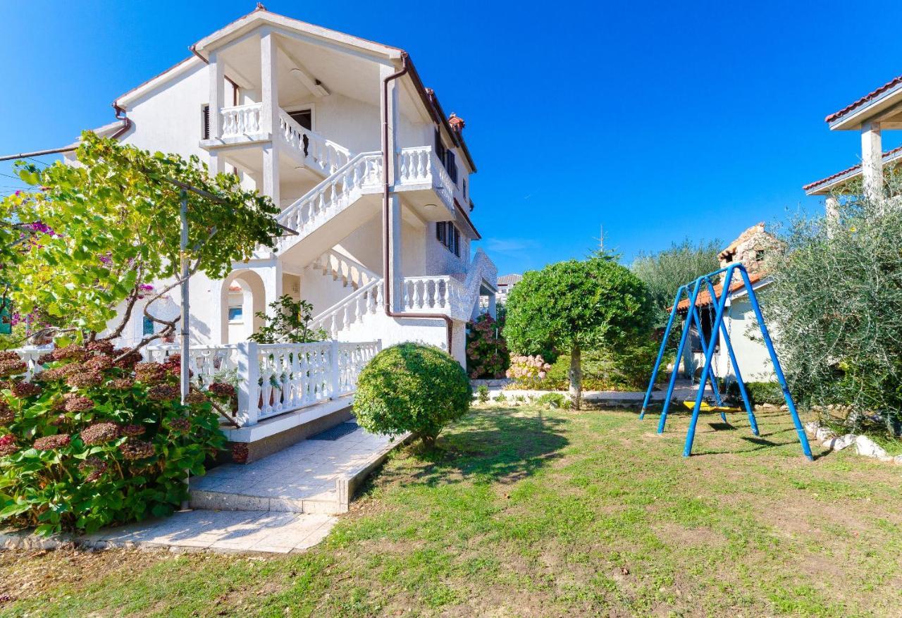 Apartments Ljubica J Lopar Eksteriør bilde